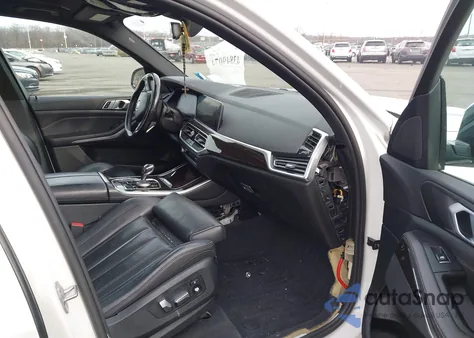 2019 BMW X5 xDrive40I z USA, uszkodzony, nr VIN 5UXCR6C55KLK85744